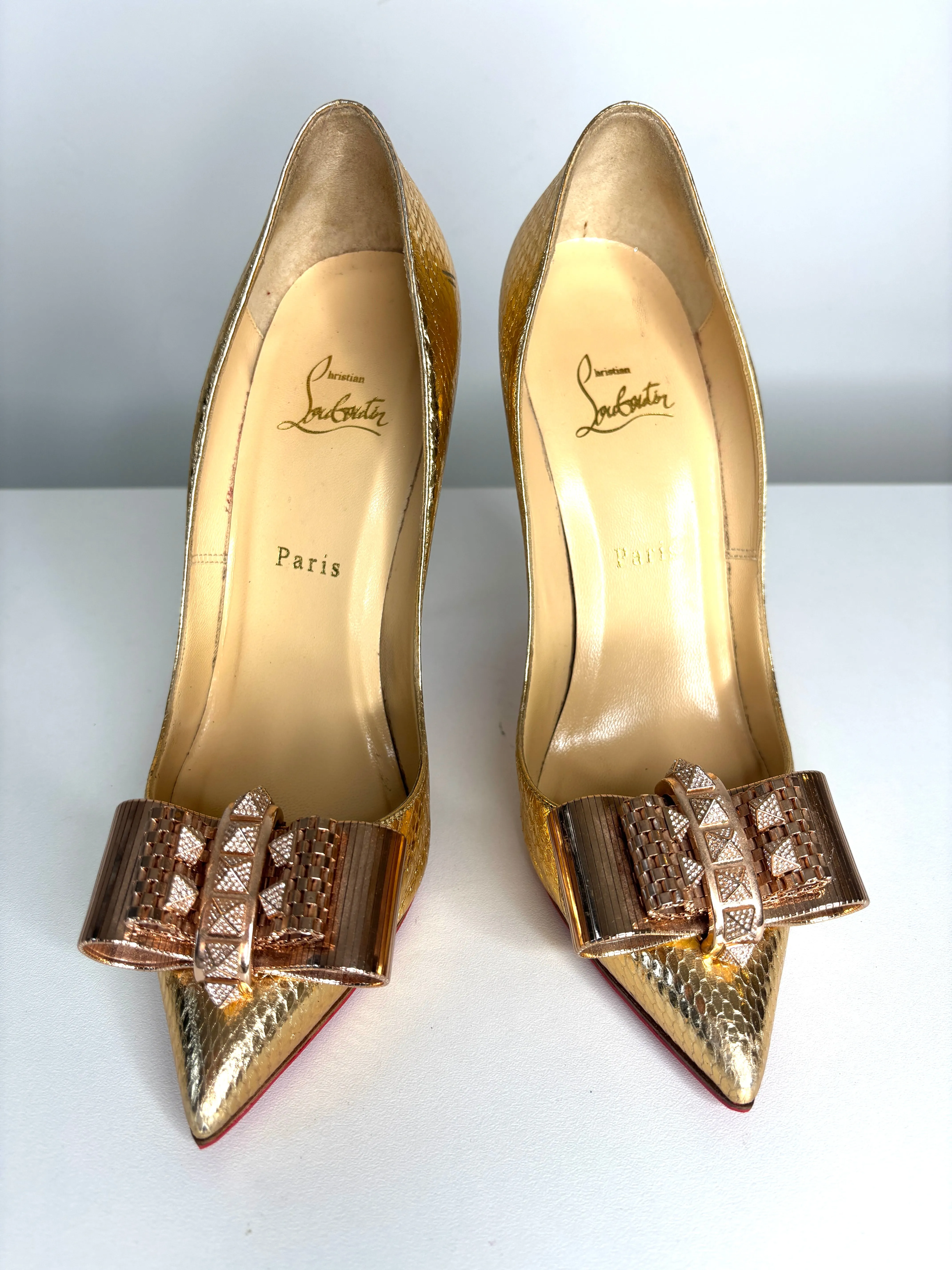 Christian Louboutin Ayers Metal Nodo Bow 120 Gold Python Heels 38.5 UK5.5 - Preloved