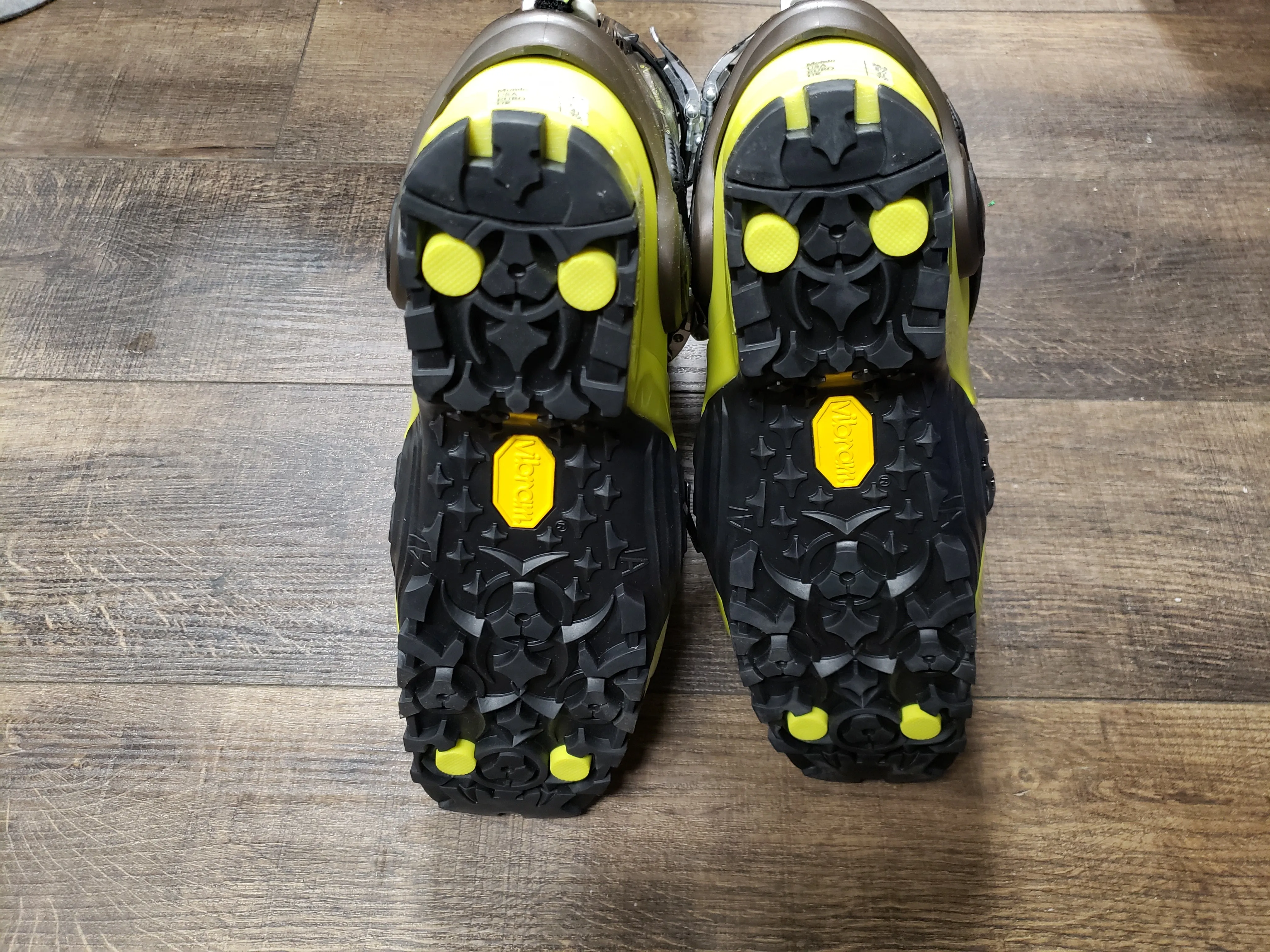 Dalbello Sherpa 2/8 Non-Tech AT Ski Boots, Mondo 26.5 Men's 8.5