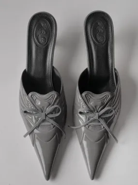 Half tone pumps grey