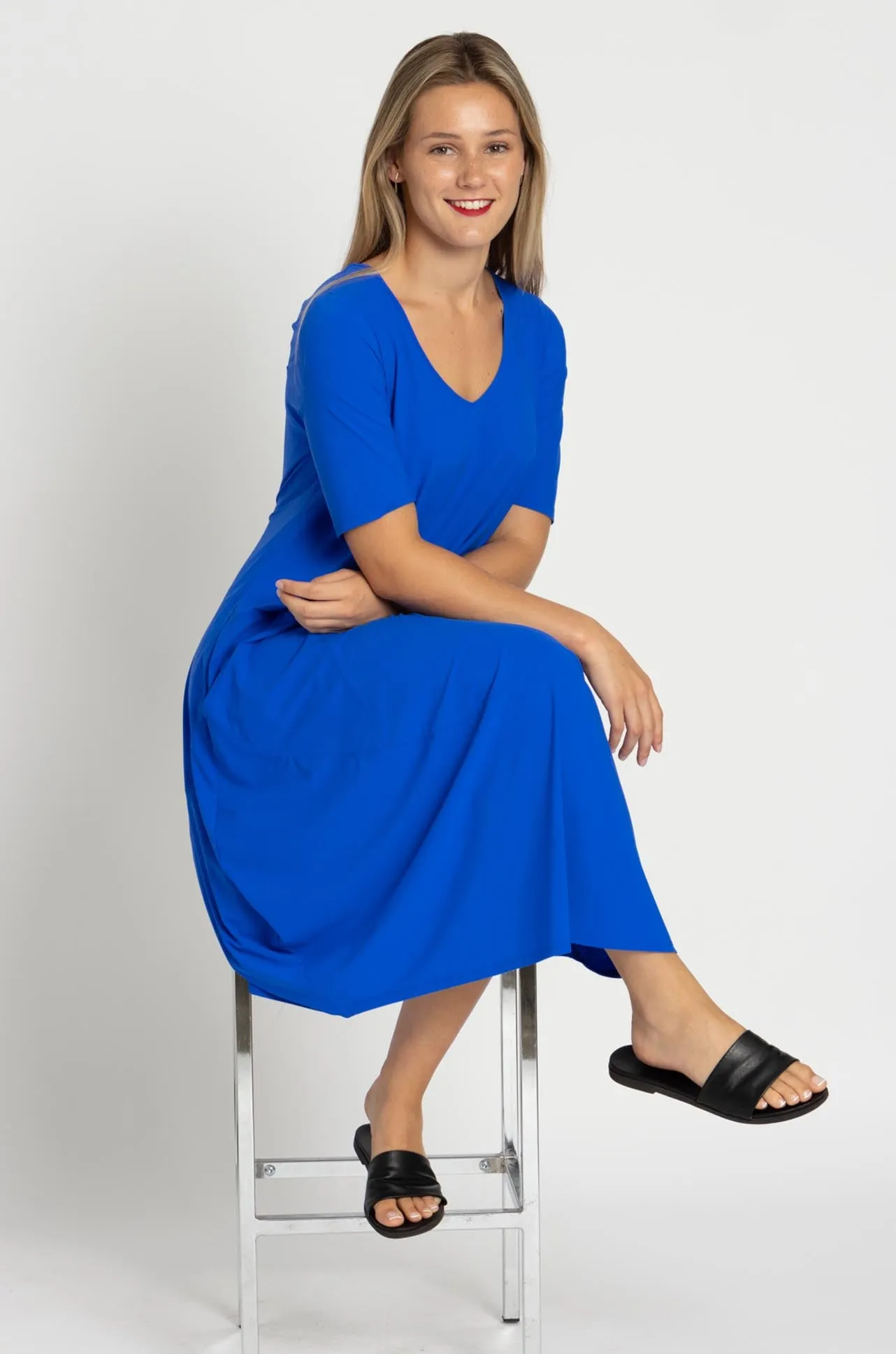 Paula Ryan - Scoop V 1/2 Sleeve Tulip Dress in Greek Blue