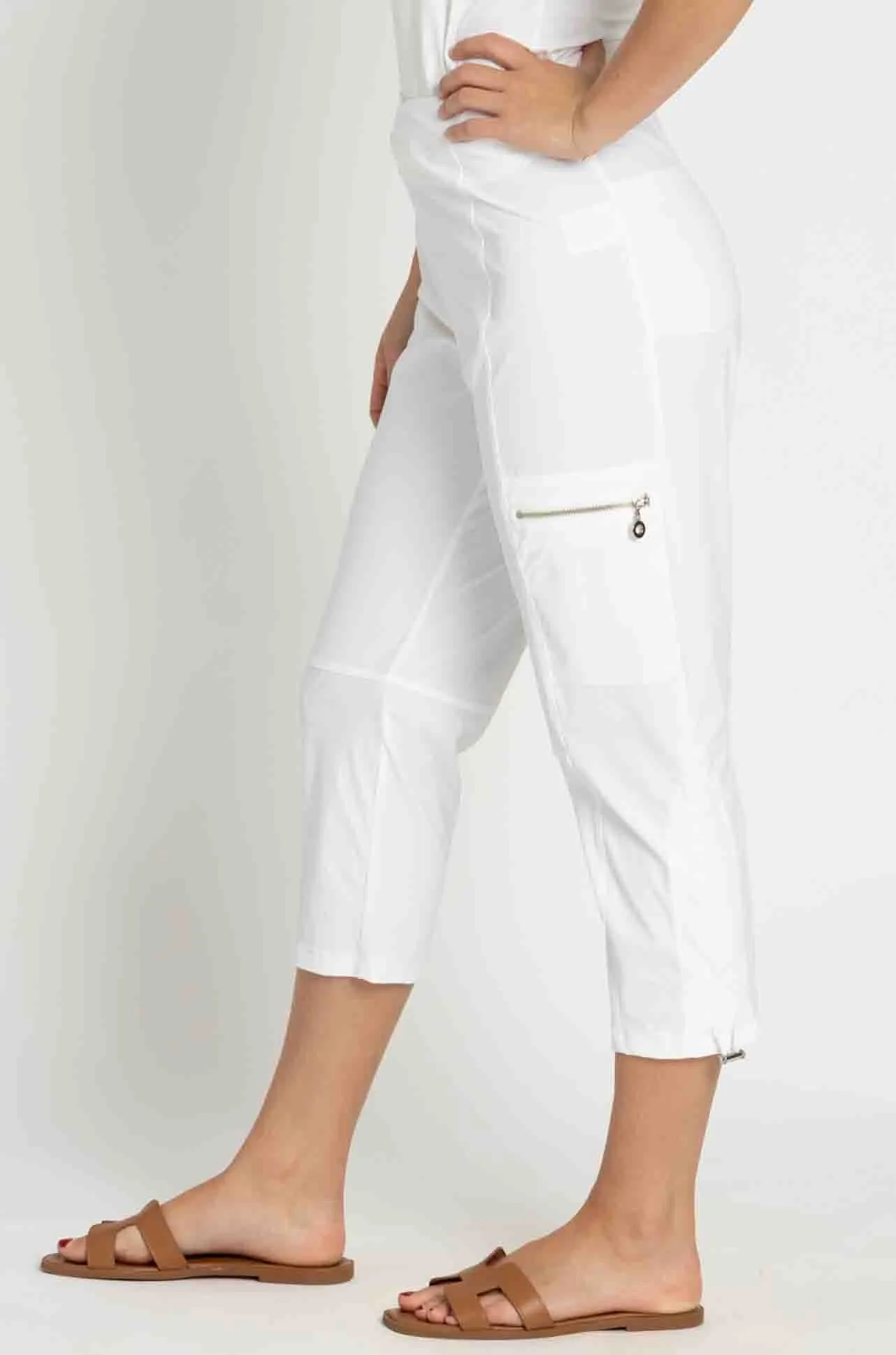 Paula Ryan - Slouch Waist Clam Digger Capri in White